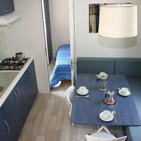 Happy Camp Mobile Homes In 4* غرادو